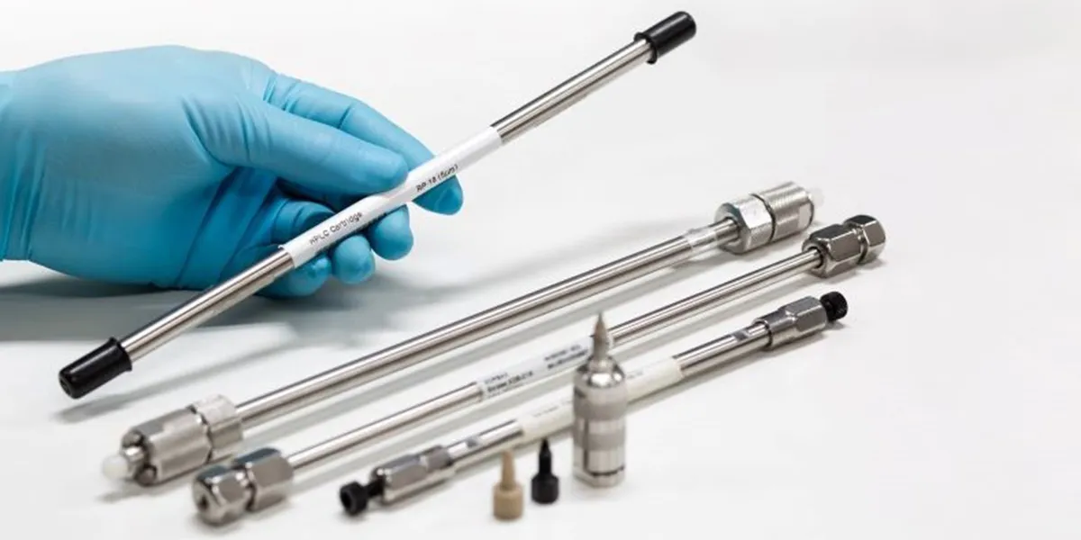What is the difference between C8 and C18 column in HPLC